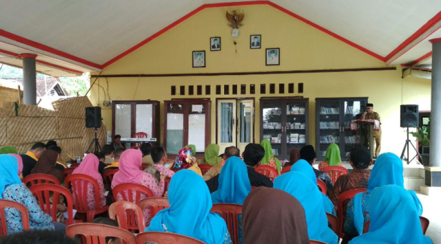 Pemerintahan Desa Tasikmalaya Kunjungi Kampung KB Ragamukti di Desa Karyamukti: Studi Banding untuk Pemberdayaan Masyarakat